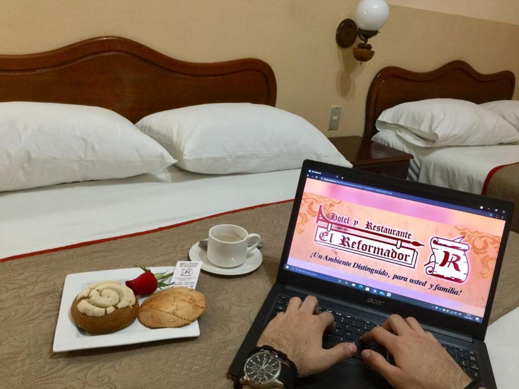 Hotel El Reformador Puerto Barrios Eksteriør bilde